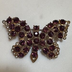 Elegant vintage  Purple Butterfly Brooch